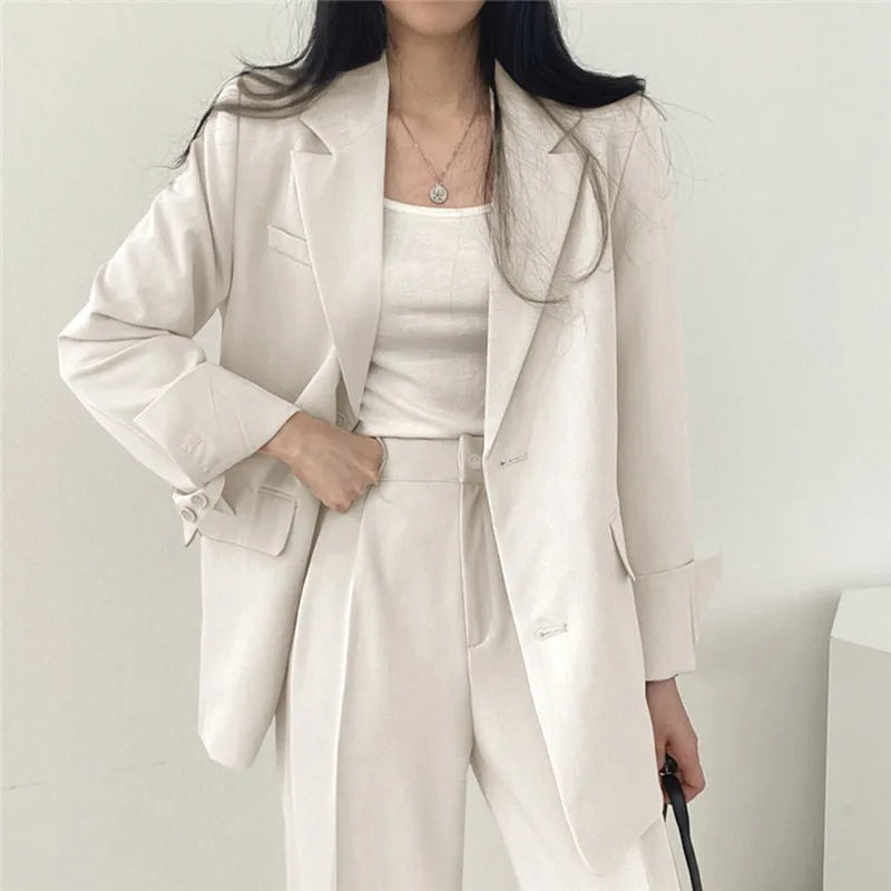 Eleganter Blazer und gerade geschnittene Hose für Damen - Image 7