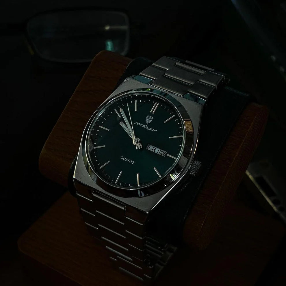 Men’s Classic Stainless Steel Quartz Watch | Day Date Display