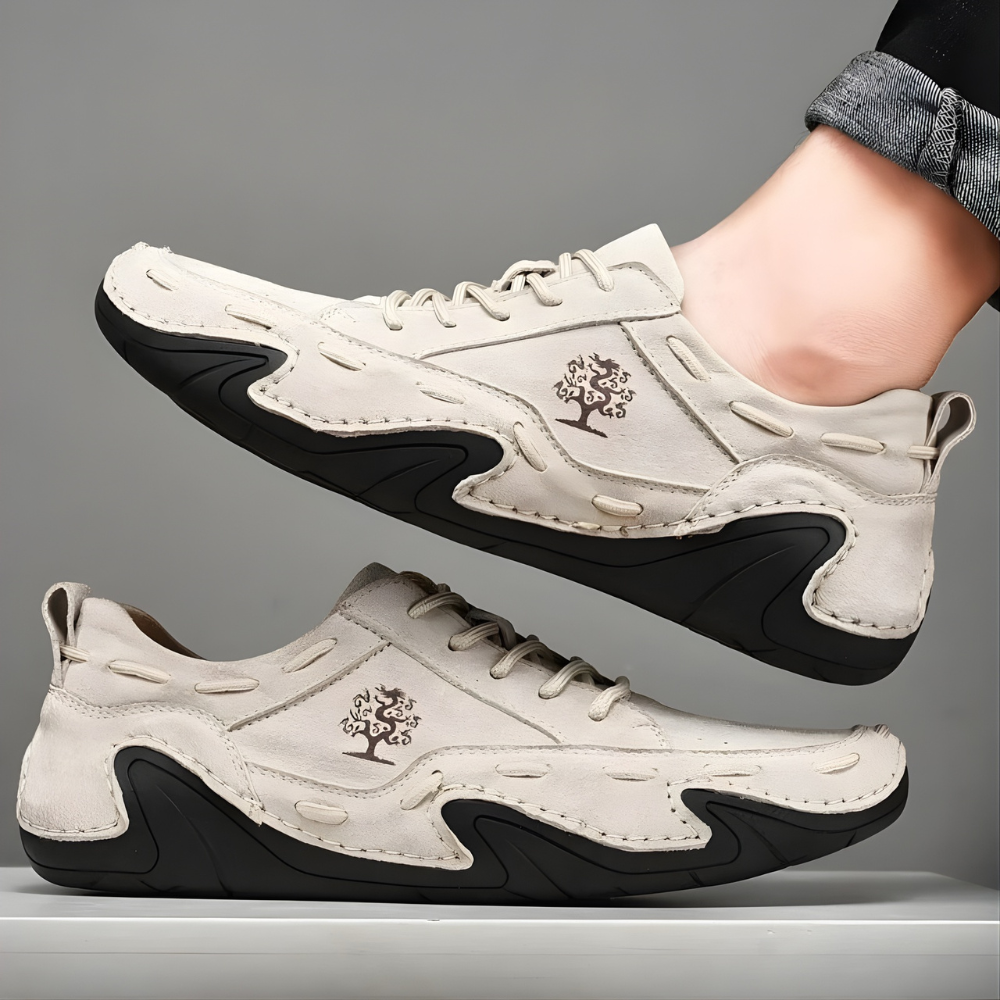 Men's Winter Hiking Boots - Comfortable Lace-Up Ankle