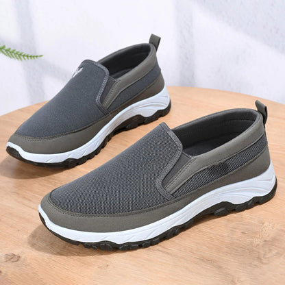 Men’s Lightweight Slip-On Walking Shoes - Breathable Non-Slip