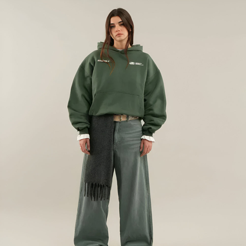 Women’s Oversized Graphic Hoodie – Long Sleeve Streetwear