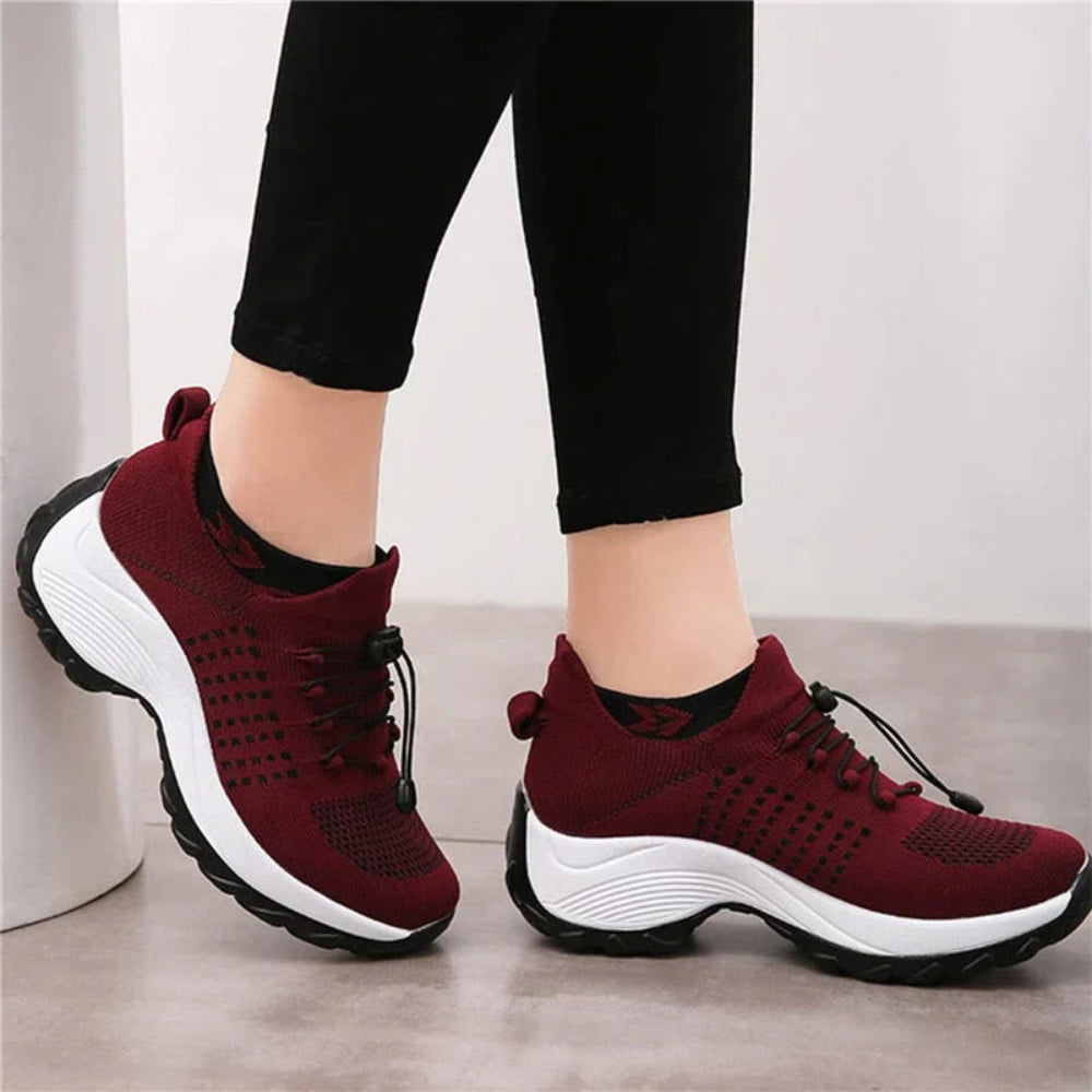 Women's Breathable Lightweight Walking Shoes - Slip-On Comfort