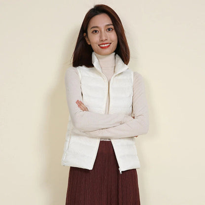 Women's Waterproof Lightweight Vest Stylish Packable Design 13