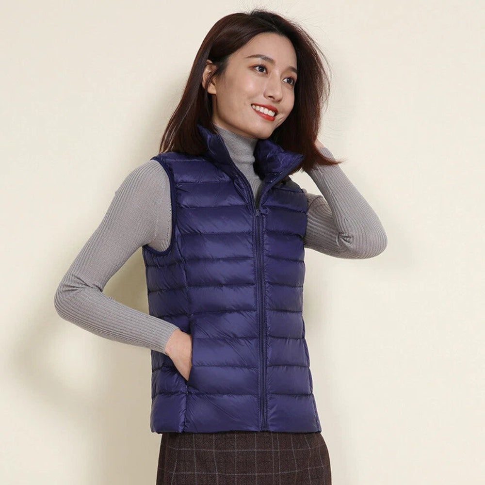 Women's Waterproof Lightweight Vest Stylish Packable Design 3