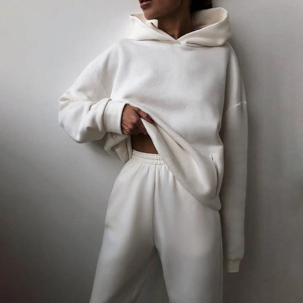 Women's Oversized Tracksuit Set - Cropped Hoodie Loungewear