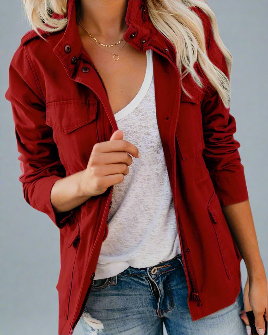Casual Women's Denim Jacket for Everyday Style - Image 4