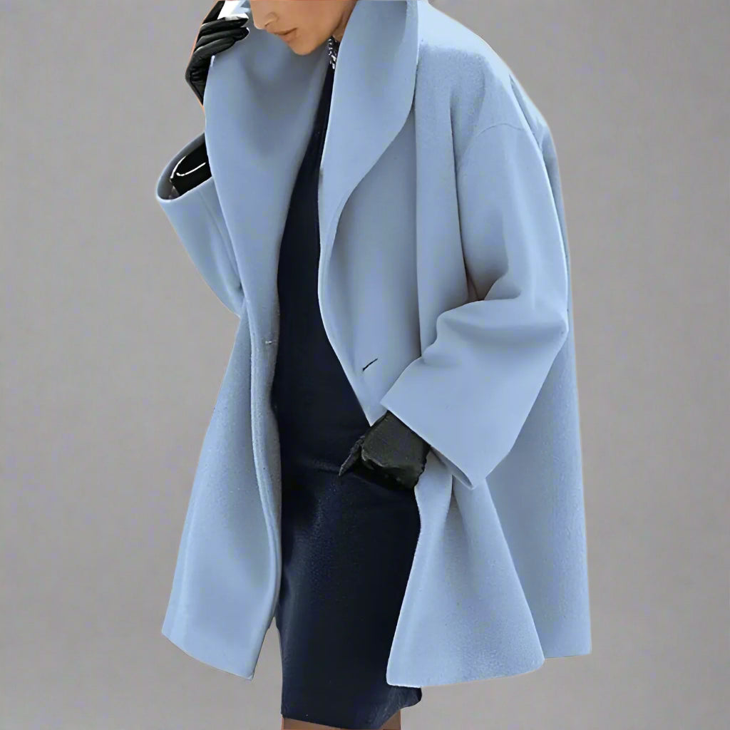 Cosy Oversized Women's Winter Coat - Image 1