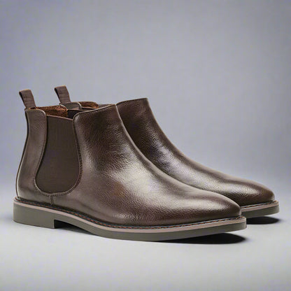 Stylish Leather Chelsea Boots for Men - Image 7