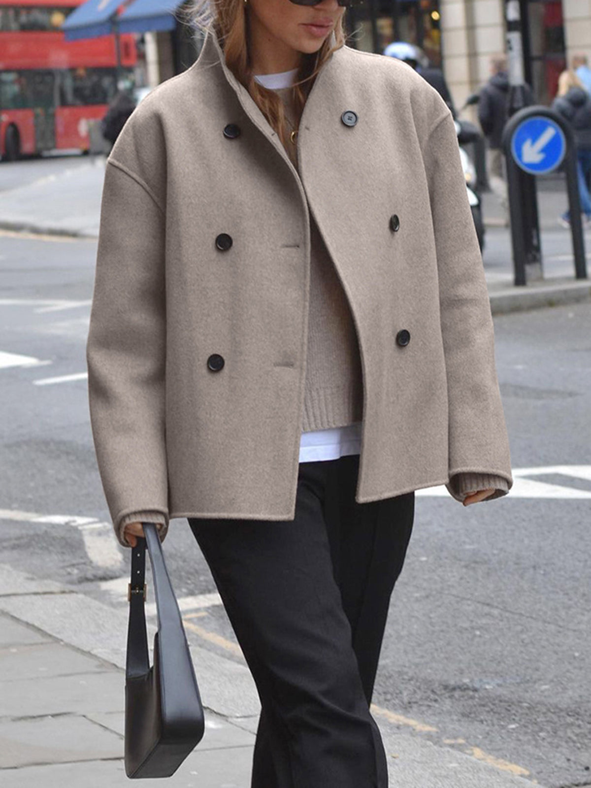Trendige, weitgefasste Jacke mit Knopfverschluss für Damen - Image 4