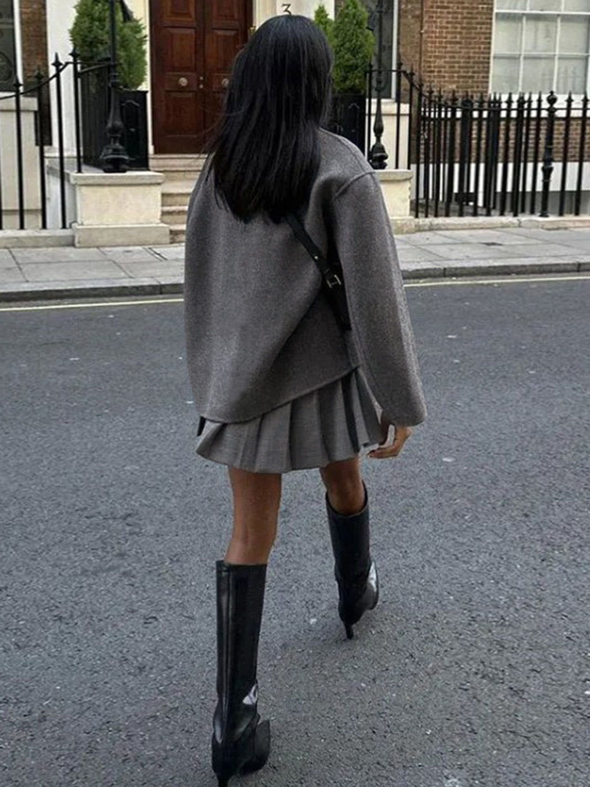 Trendige, weitgefasste Jacke mit Knopfverschluss für Damen - Image 7