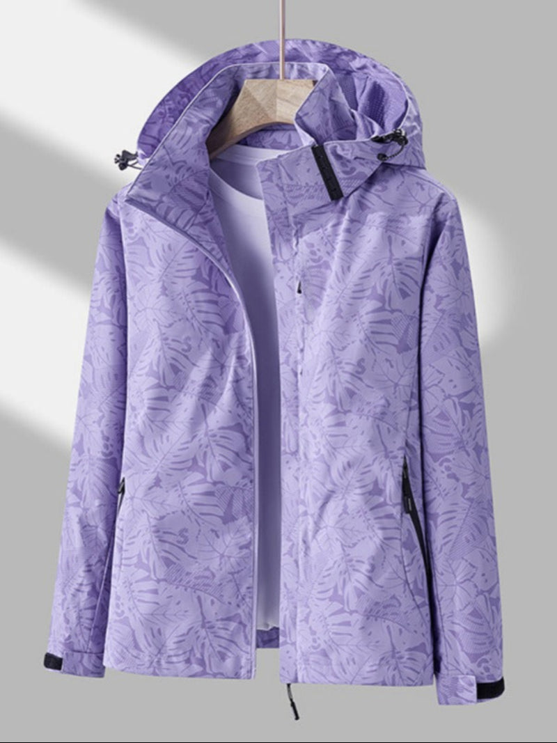 Water- en winddichte jas - een perfecte combinatie van stijl en bescherming. Betrouwbare bescherming, ademende stof en functionele zakken maken deze jas ideaal voor alle weersomstandigheden.