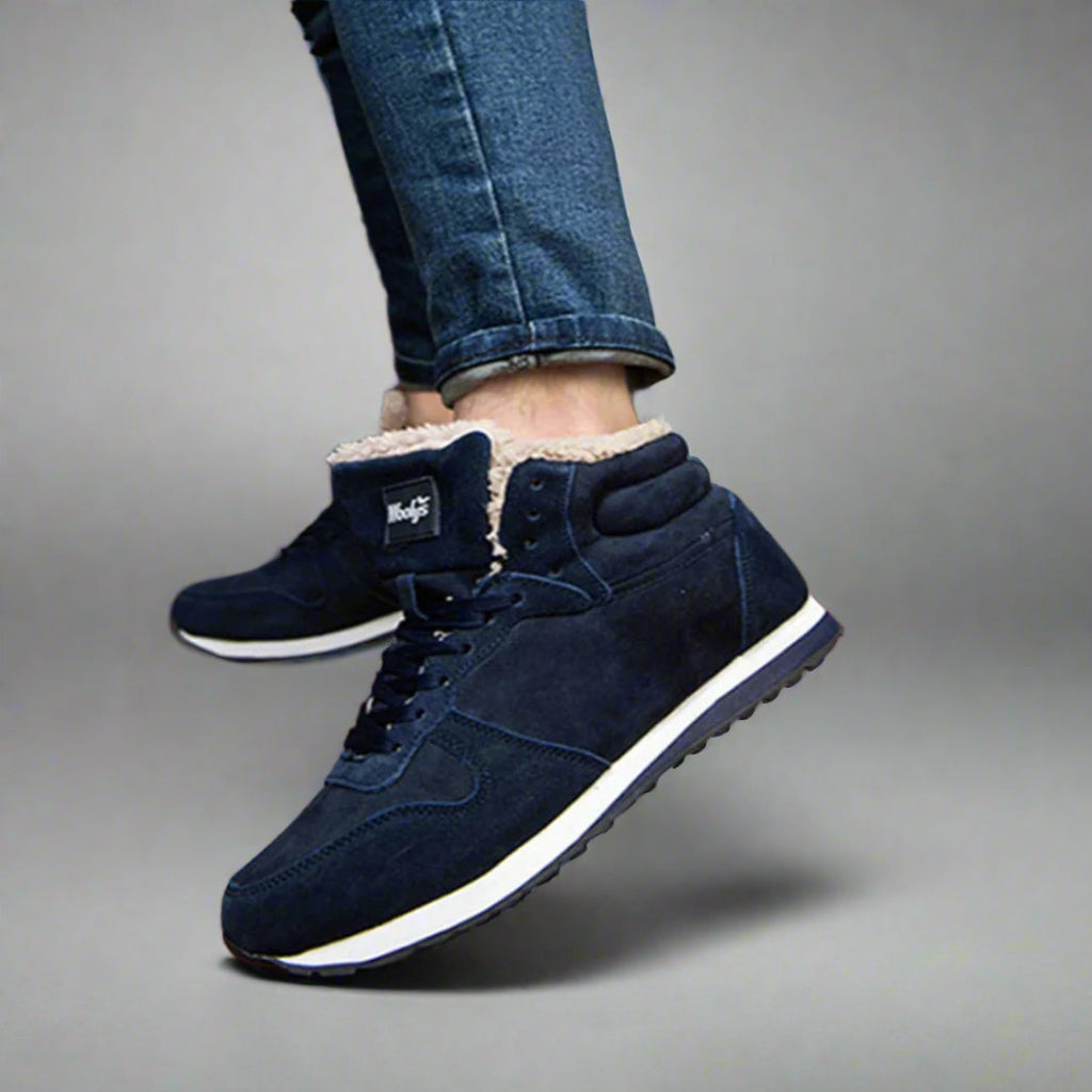 Winter Footwear for Men with Warm Insulation - Image 8